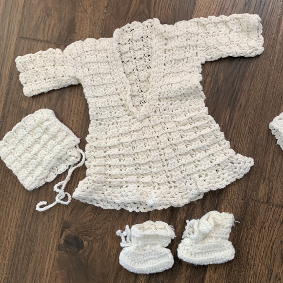 Vintage Baby Infant Girl Handmade Crochet Clothes
HANDMADE CROCHET Dress outfit - Picture 2 of 9